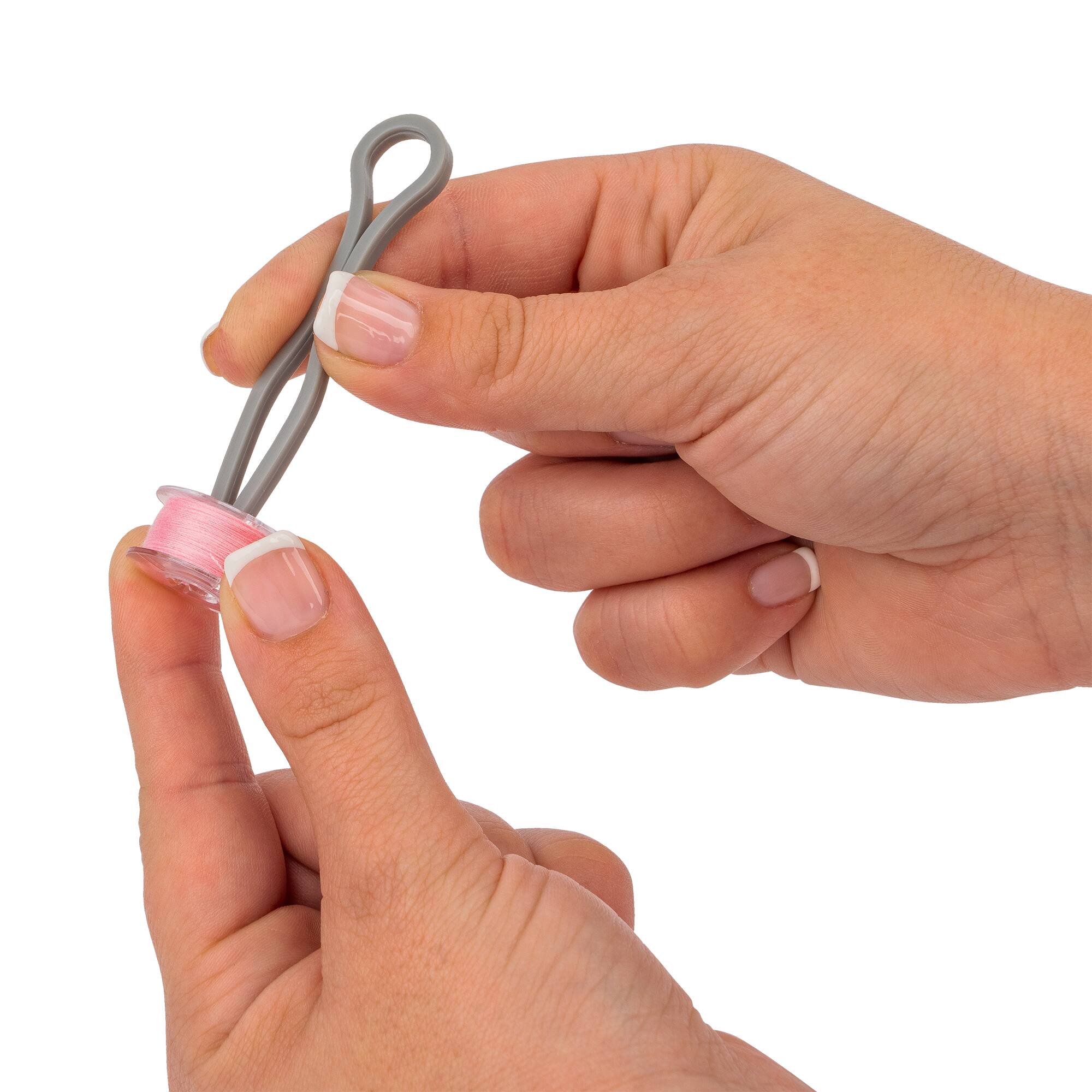 SINGER® Bobbin Pins